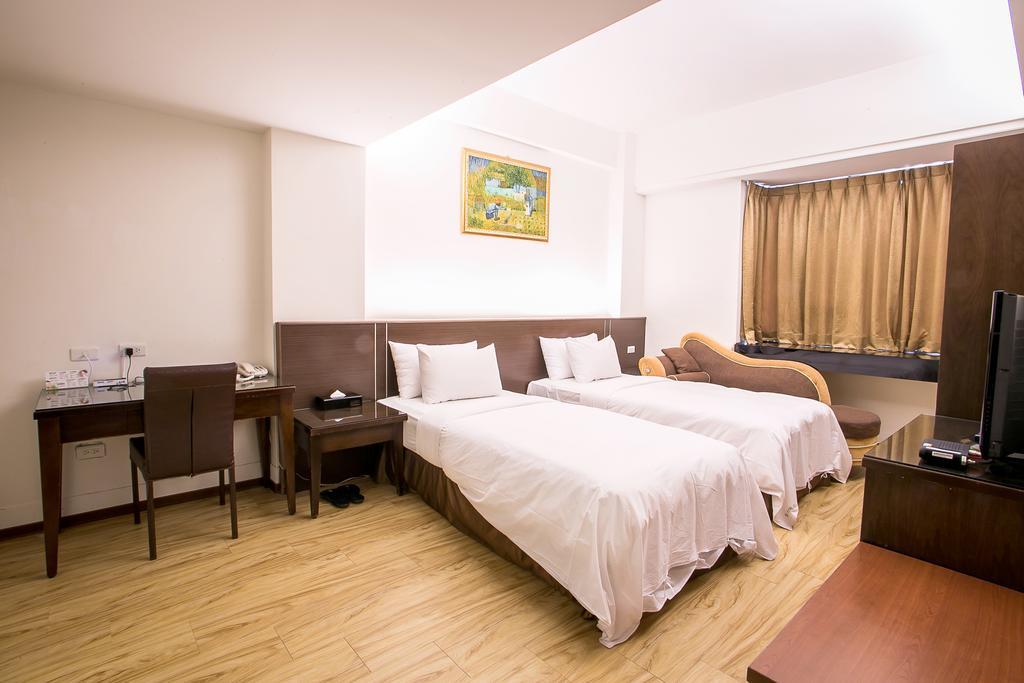 Huang Shin Business Hotel-Chung Kang Taichung Dış mekan fotoğraf