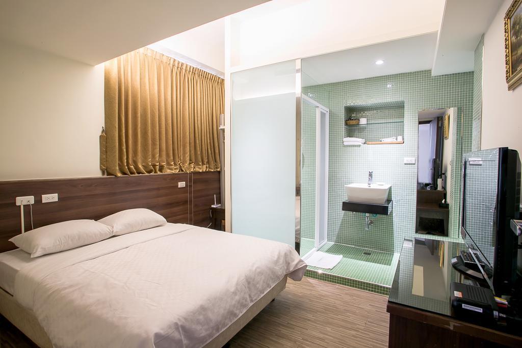 Huang Shin Business Hotel-Chung Kang Taichung Dış mekan fotoğraf